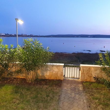 Summertime Apartmani Povljana Zewnętrze zdjęcie