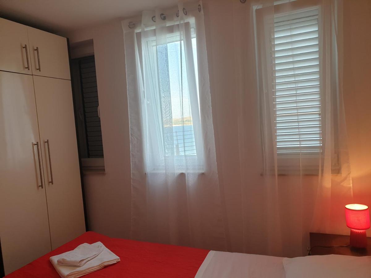 Summertime Apartmani Povljana Zewnętrze zdjęcie